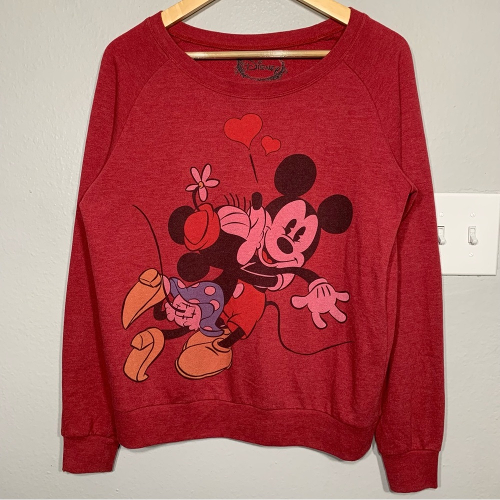 Disney Minnie Mickey Mouse Kiss Love Red Sweatshirt Womens‎ Size Large
